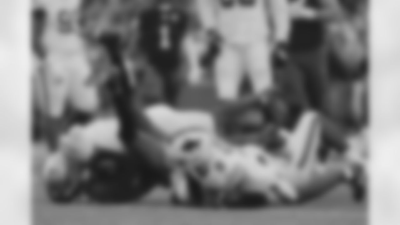 Buffalo Bills vs Tampa Bay Buccaneers, Regular Season, November 18, 2025 at Highmark Stadium.