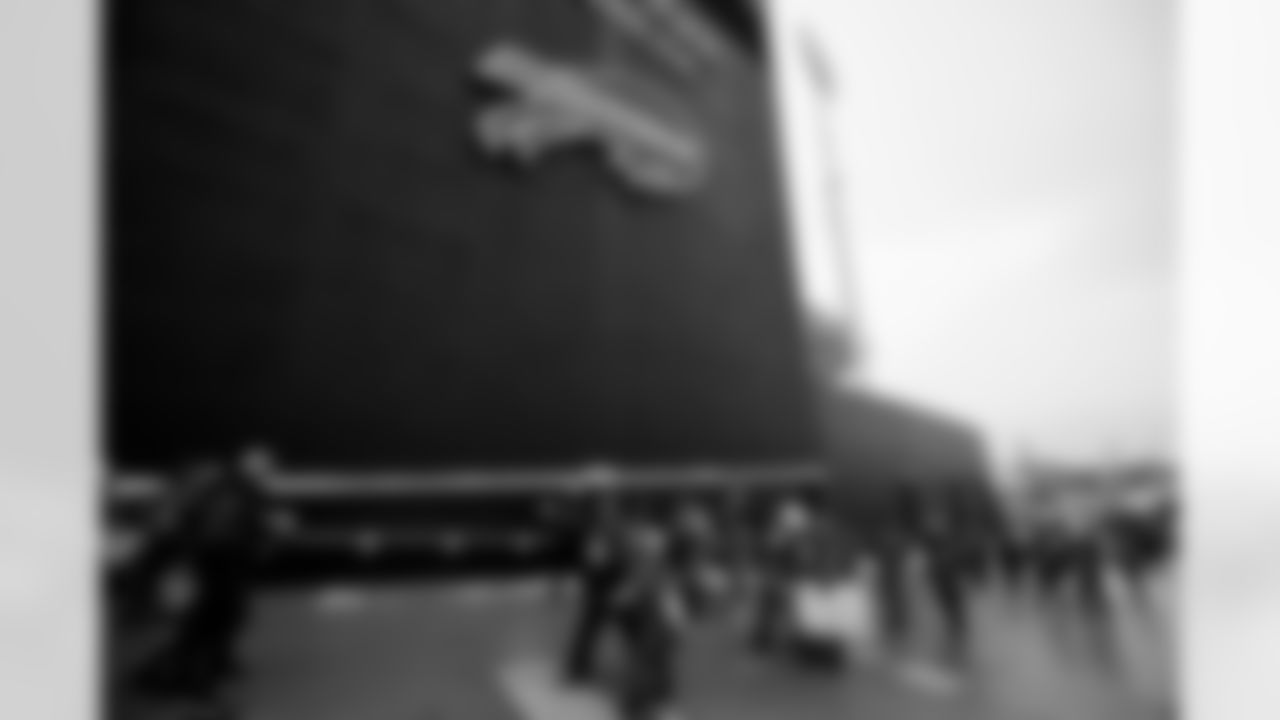 Buffalo Bills vs New York Jets, Regular Season, January 04, 2026 at Highmark Stadium.