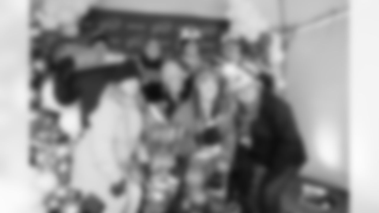 Buffalo Bills vs Tampa Bay Buccaneers, Regular Season, November 16, 2025 at Highmark Stadium.