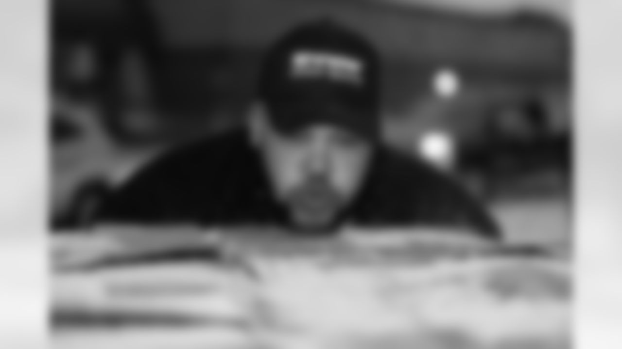 Dion's Dreamers Food Giveaway, December 09, 2025 at the Salvation Army.