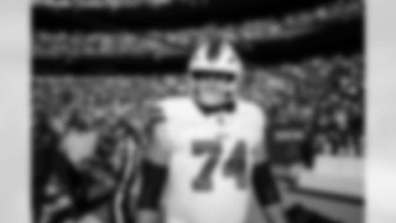 Buffalo Bills vs Denver Broncos, Divisional Game, January 17, 2026 at Empower Field at Mile High.