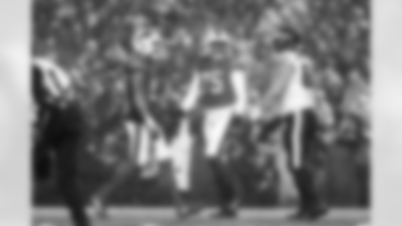 Buffalo Bills vs Philadelphia Eagles, Regular Season, December 28, 2025 at Highmark Stadium.