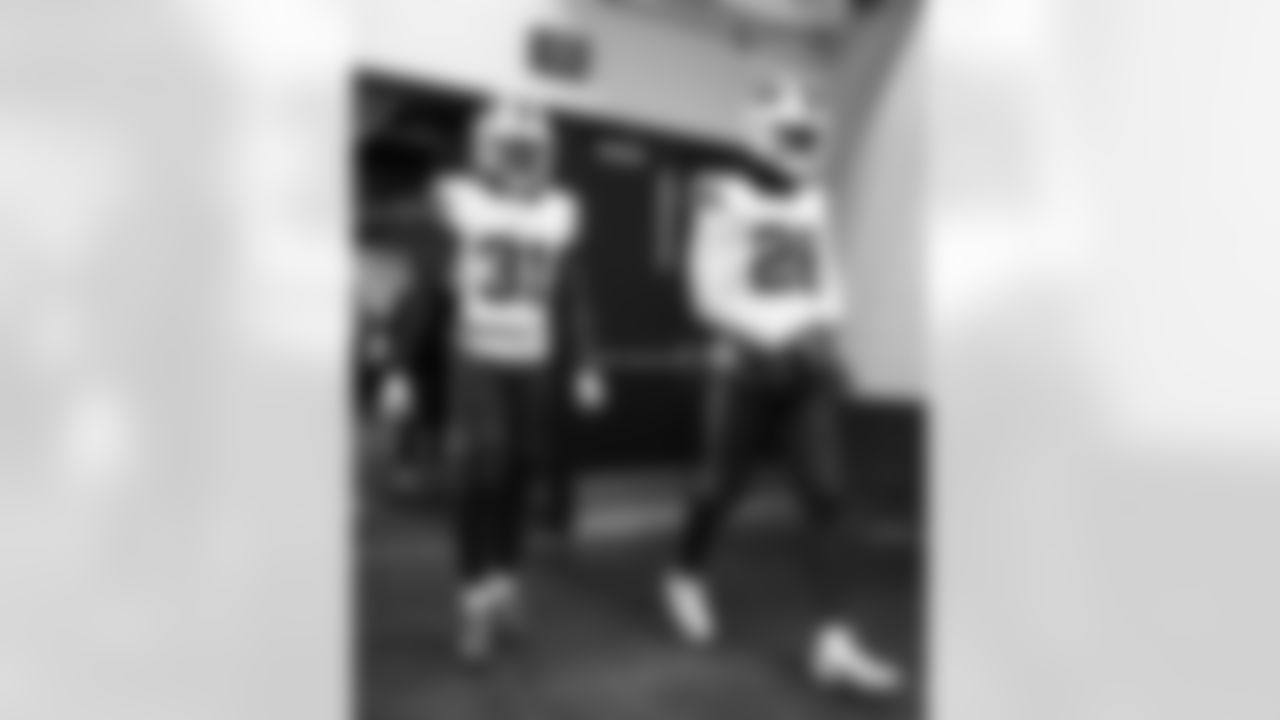 Cleveland Browns vs Buffalo Bills, Regular Season, December 21, 2025 at Huntington Bank Field.