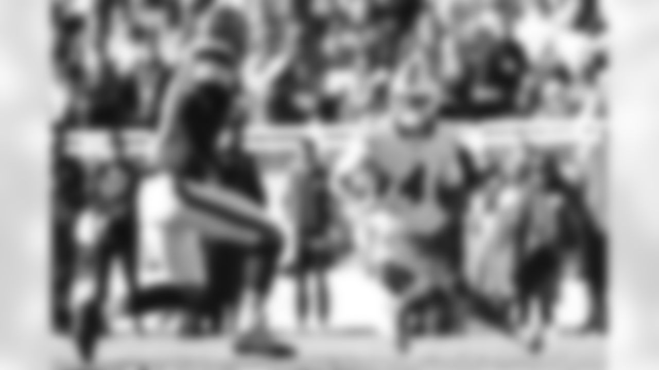 Cleveland Browns vs Buffalo Bills, Regular Season, December 21, 2025 at Huntington Bank Field.