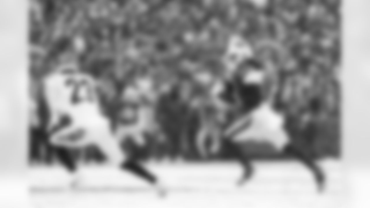 Buffalo Bills vs Cincinnati Bengals, Regular Season, December 07, 2025 at Highmark Stadium.