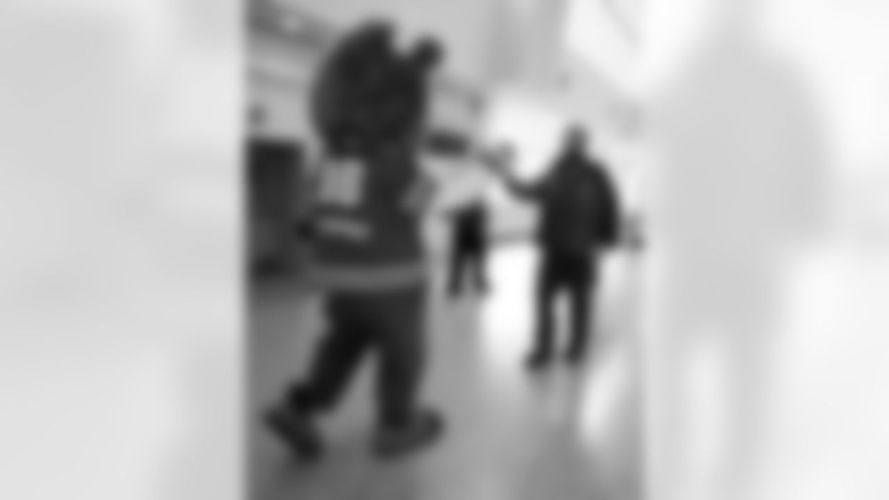 Buffalo Niagara International Airport Fan Send-Off to Jacksonville, January 09, 2026 at Buffalo Niagara International Airport.