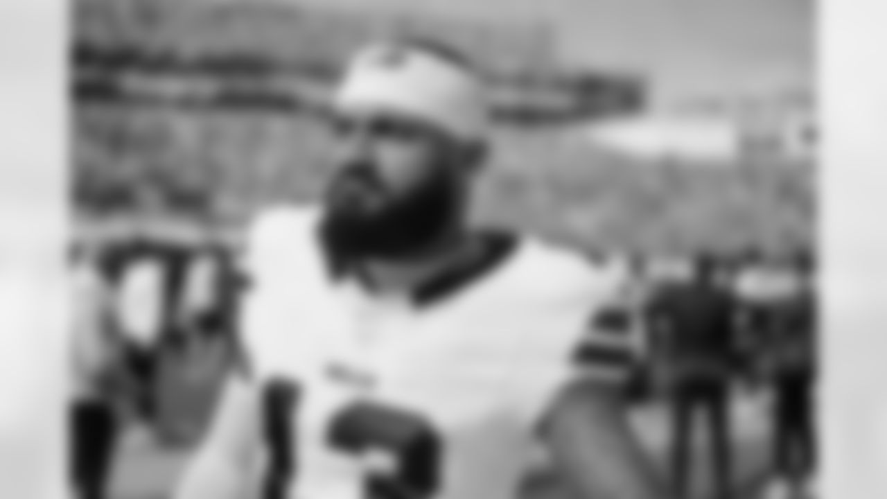 Buffalo Bills vs Jacksonville Jaguars, Wild Card Weekend, January 11, 2026 at EverBank Stadium.