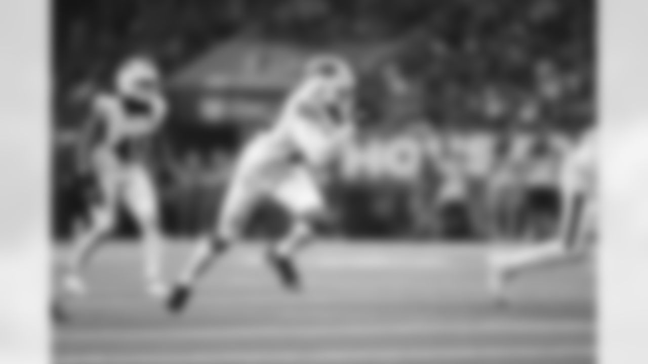 Houston Texans vs Buffalo Bills, Regular Season, November 20, 2025 at NRG Stadium.