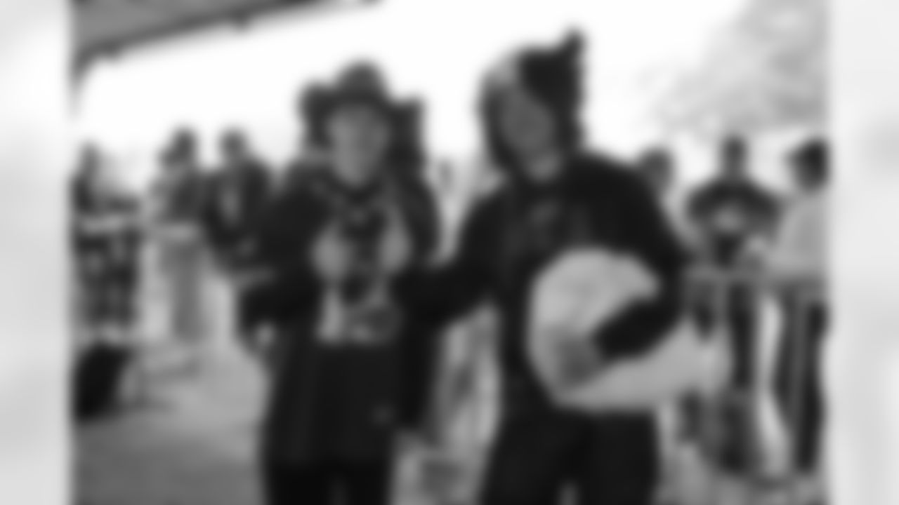 Buffalo Bills vs Jacksonville Jaguars, Wild Card Weekend, January 11, 2026 at EverBank Stadium.