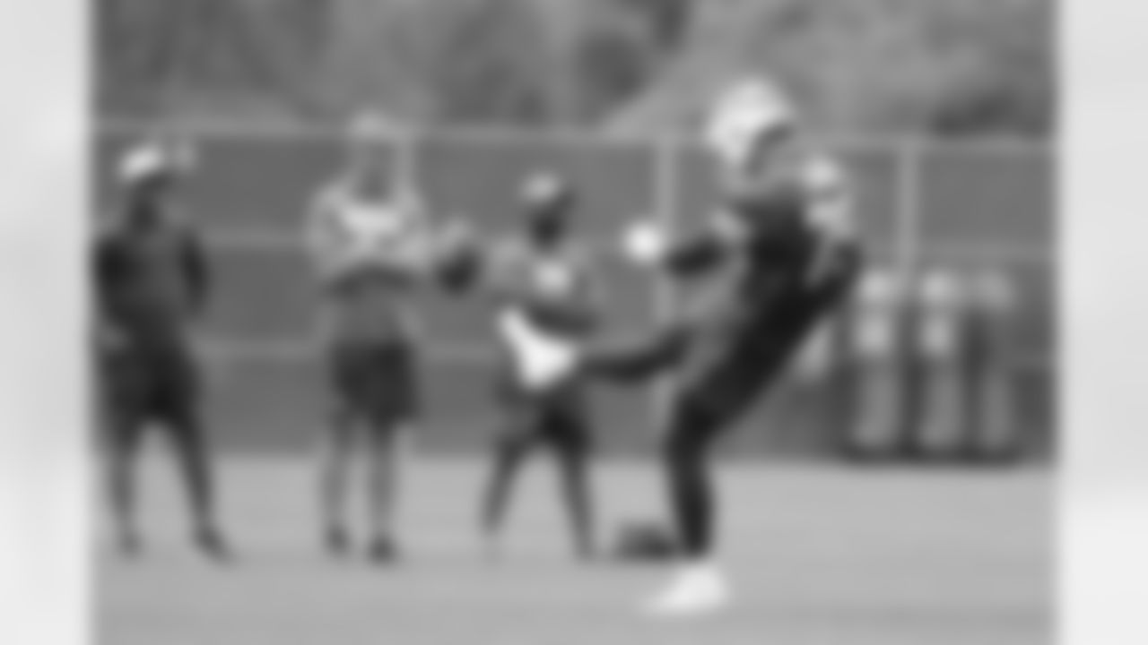 Spencer Brown (79). Buffalo Bills OTA workouts, May 27, 2025 at the Buffalo Bills Training Center.