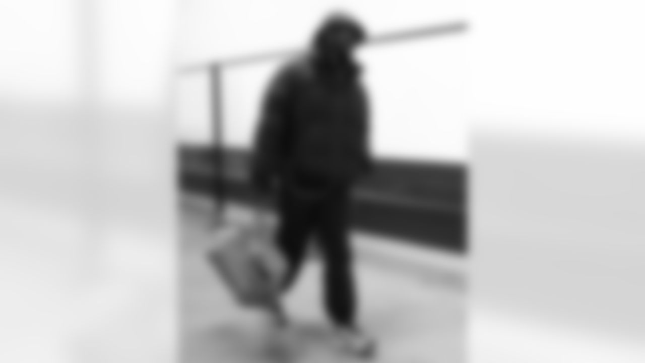 Cleveland Browns vs Buffalo Bills, Regular Season, December 21, 2025 at Huntington Bank Field.