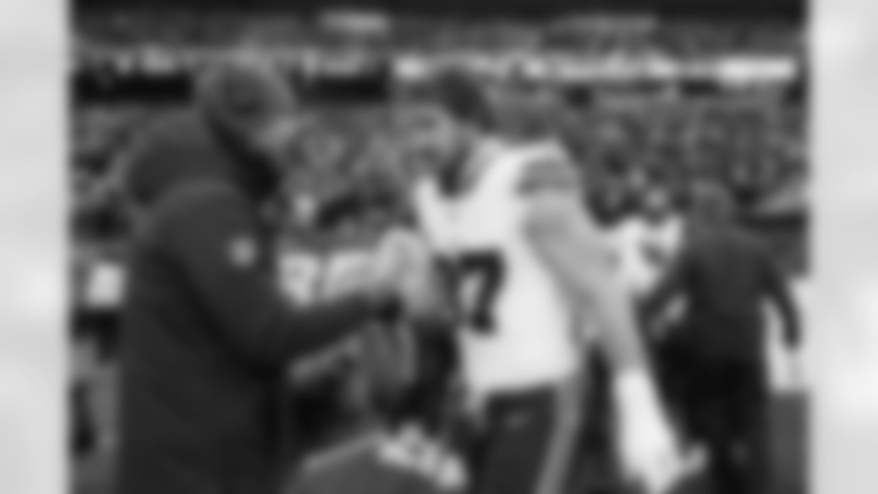 New England Patriots vs Buffalo Bills, Regular Season, December 14, 2025 at Gillette Stadium.