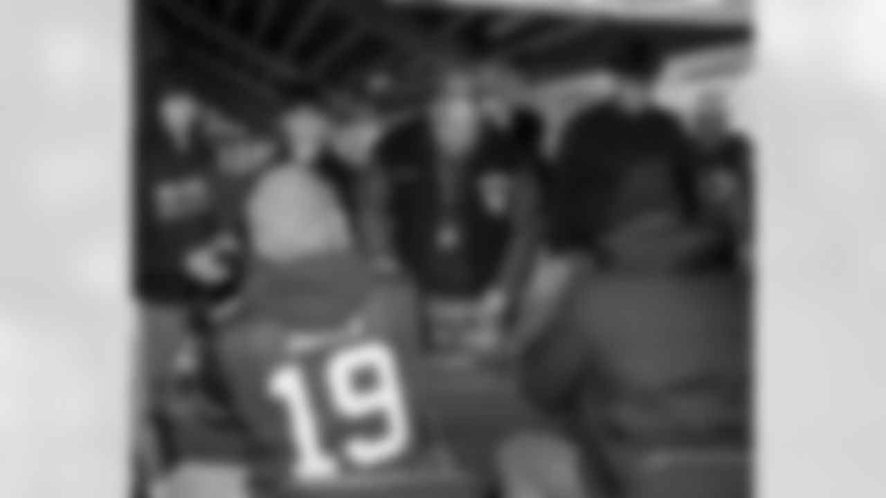 High School Football Metro Bowl Championship, November 19, 2025 at Varsity Stadium.