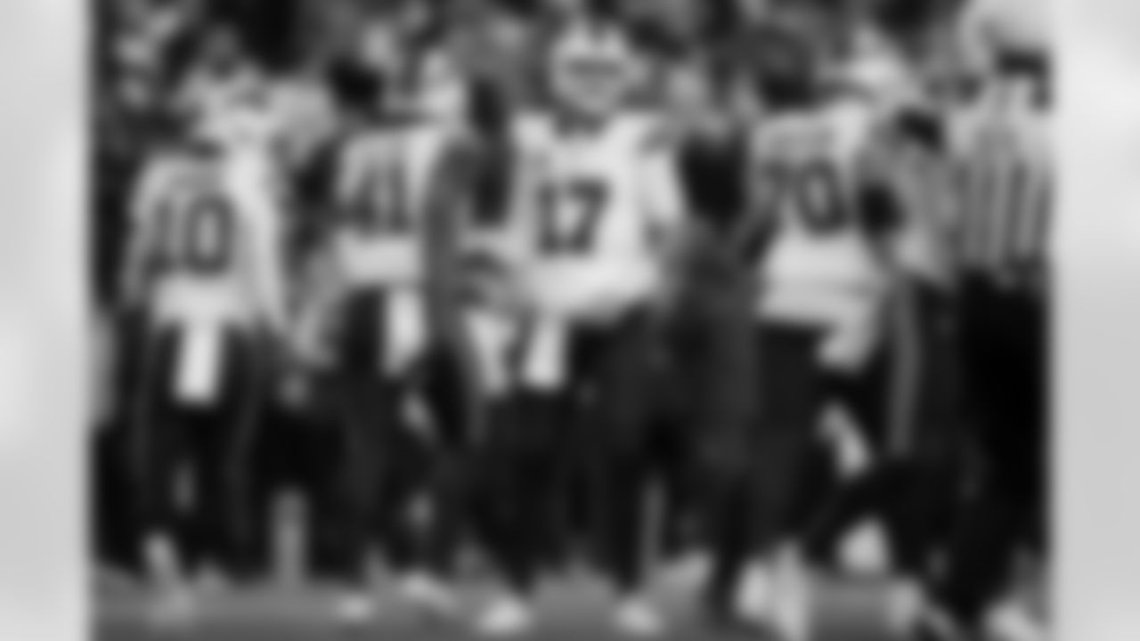 Buffalo Bills vs Denver Broncos, Divisional Game, January 17, 2026 at Empower Field at Mile High.