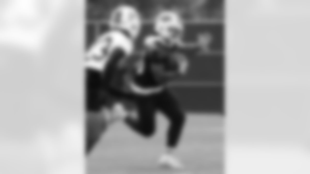 Ty Johnson (26). Buffalo Bills OTA workouts, June 03, 2025 at the Buffalo Bills Training Center.
