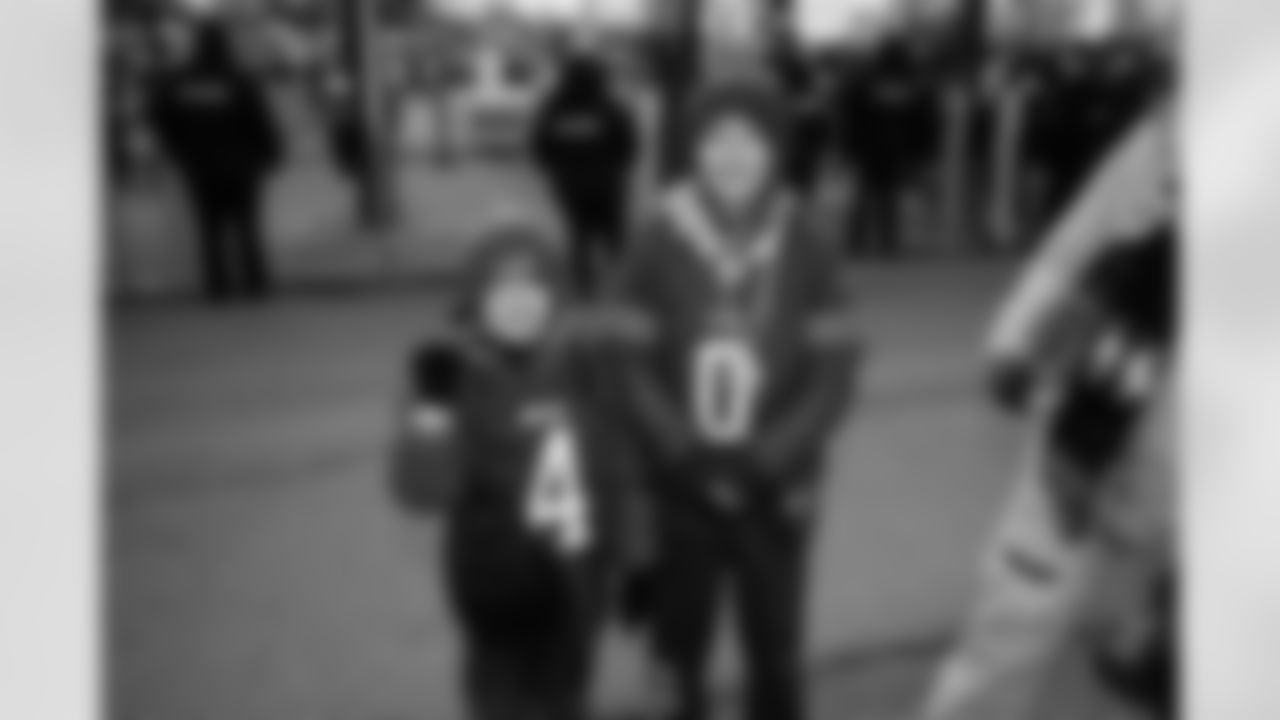 Buffalo Bills vs Tampa Bay Buccaneers, Regular Season, November 16, 2025 at Highmark Stadium.