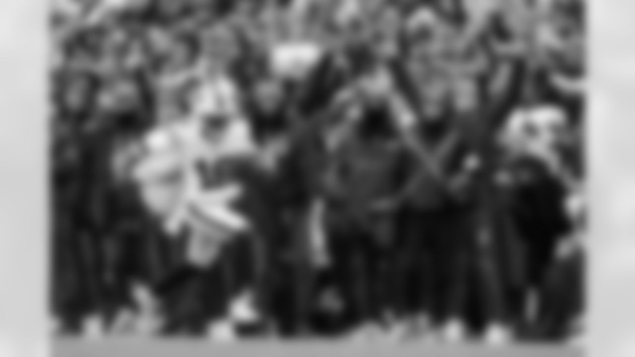 Buffalo Bills vs Tampa Bay Buccaneers, Regular Season, November 16, 2025 at Highmark Stadium.