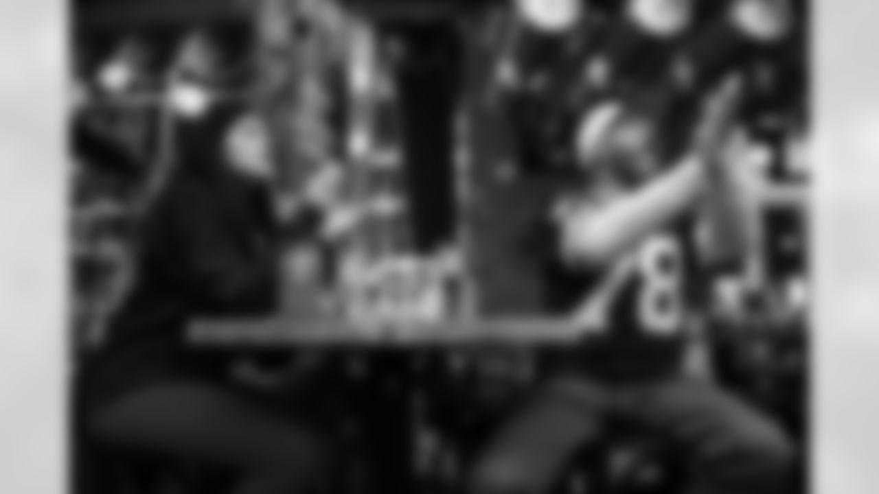 Bills v Chiefs Montreal Watch Party, November 02, 2025 at La Belle et La Boeuf.