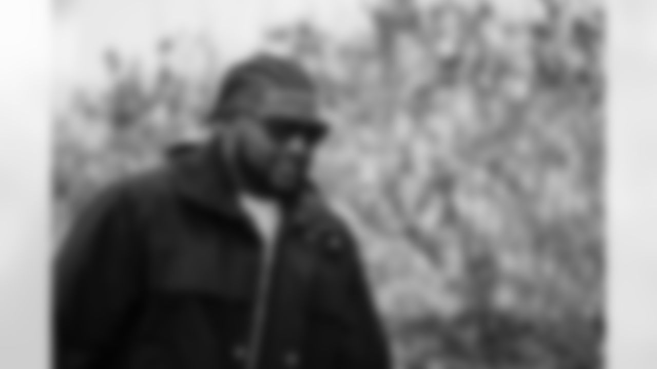 Buffalo Bills vs Tampa Bay Buccaneers, Regular Season, November 16, 2025 at Highmark Stadium.