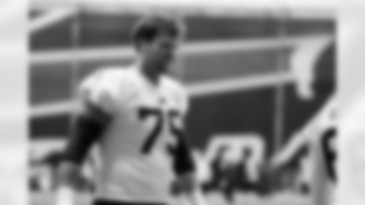 Spencer Brown. Buffalo Bills Week 16 Practice, December 19, 2025 at Buffalo Bills Training Center.