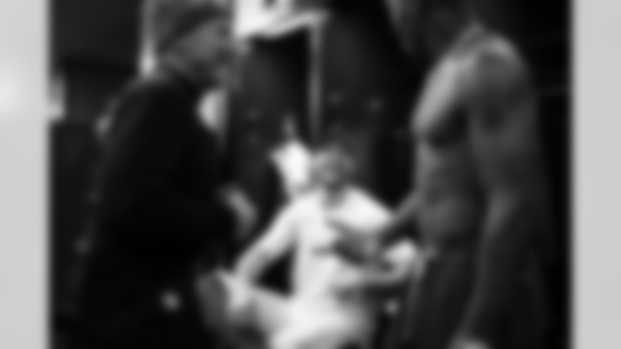 Josh Allen (17). Buffalo Bills vs New York Jets, Regular Season, January 04, 2026 at Highmark Stadium.