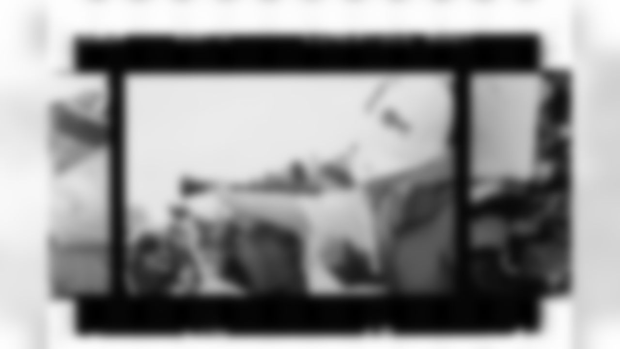 Buffalo Bills vs Tampa Bay Buccaneers, Regular Season, November 16, 2025 at Highmark Stadium.