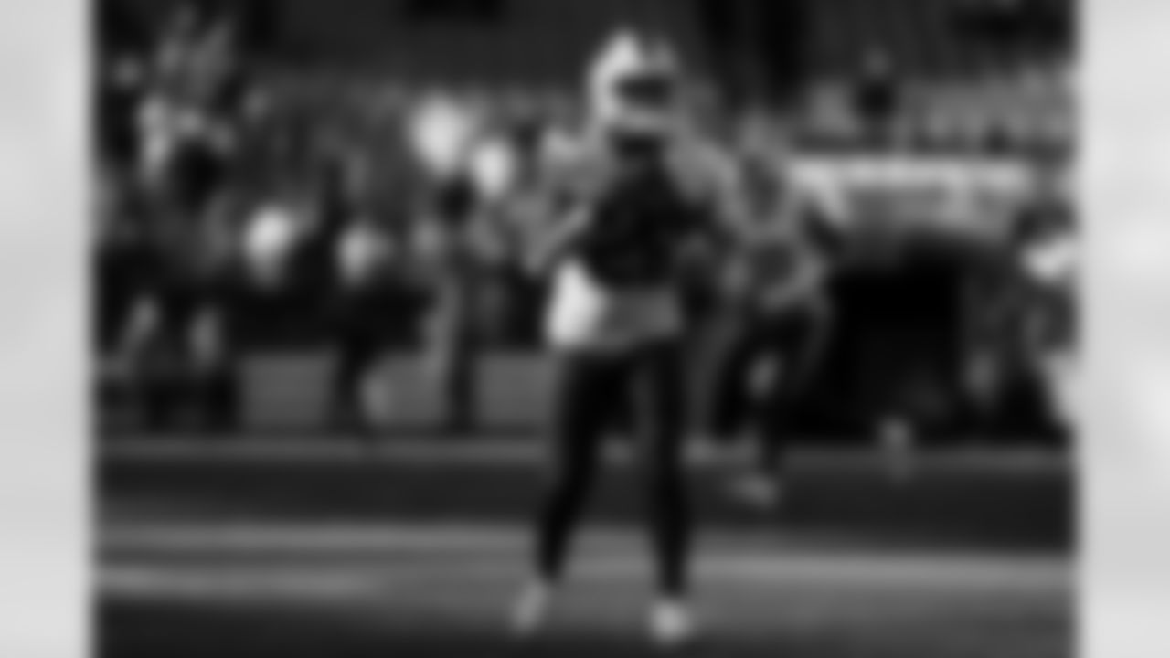 Cleveland Browns vs Buffalo Bills, Regular Season, December 21, 2025 at Huntington Bank Field.