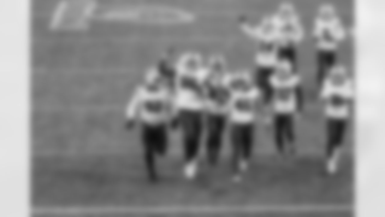 Buffalo Bills vs Denver Broncos, Divisional Game, January 17, 2026 at Empower Field at Mile High.