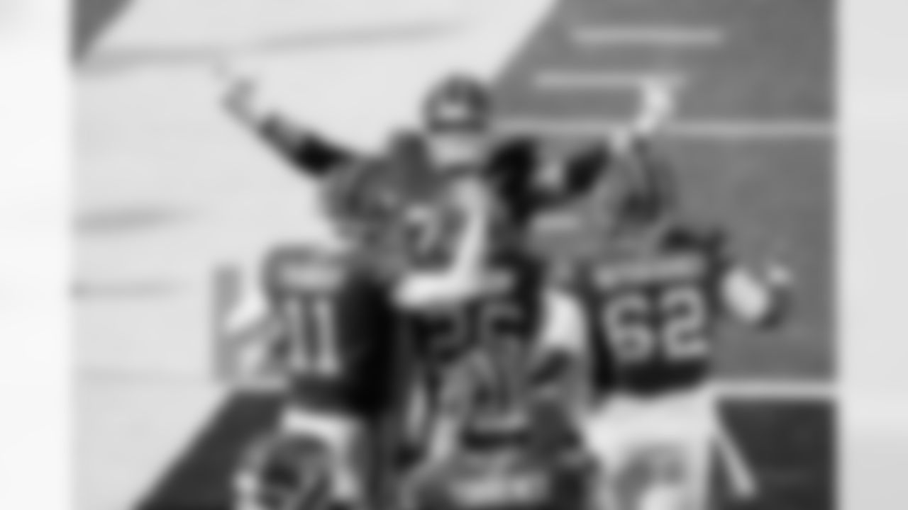 Alec Anderson (70), Mitchell Trubisky (11), Ty Johnson (26), Sedrick Van Pran-Granger (62). Buffalo Bills vs New York Jets, Regular Season, January 04, 2026 at Highmark Stadium.