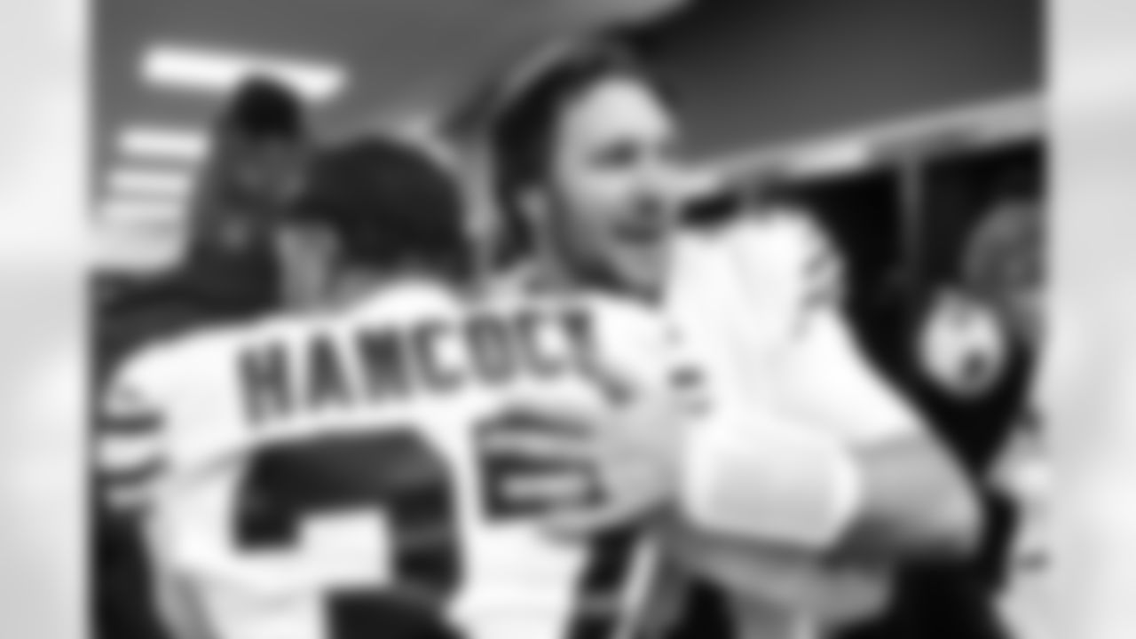 Buffalo Bills vs Tampa Bay Buccaneers, Regular Season, November 16, 2025 at Highmark Stadium.