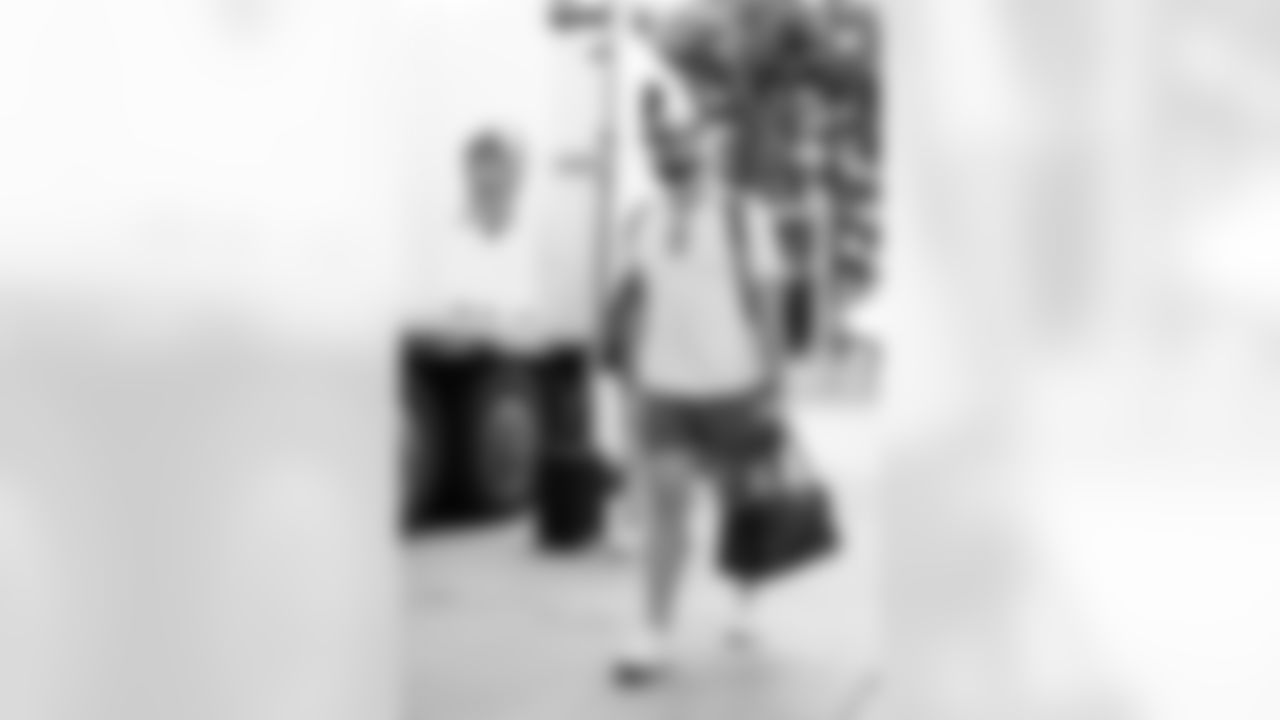 Miami Dolphins vs Buffalo Bills, Regular Season, November 09, 2025 at Hard Rock Stadium.