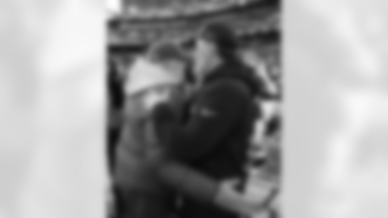 Cleveland Browns vs Buffalo Bills, Regular Season, December 21, 2025 at Huntington Bank Field.