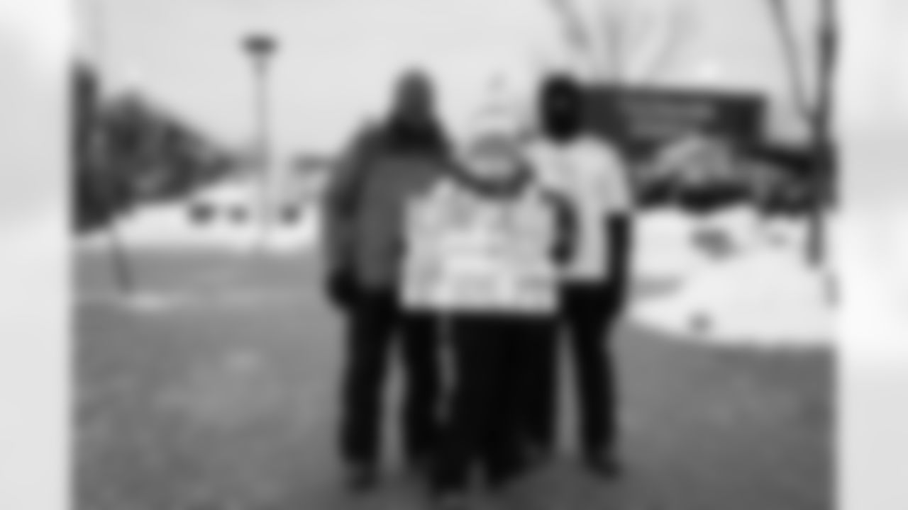 Buffalo Bills vs New York Jets, Regular Season, January 04, 2026 at Highmark Stadium.