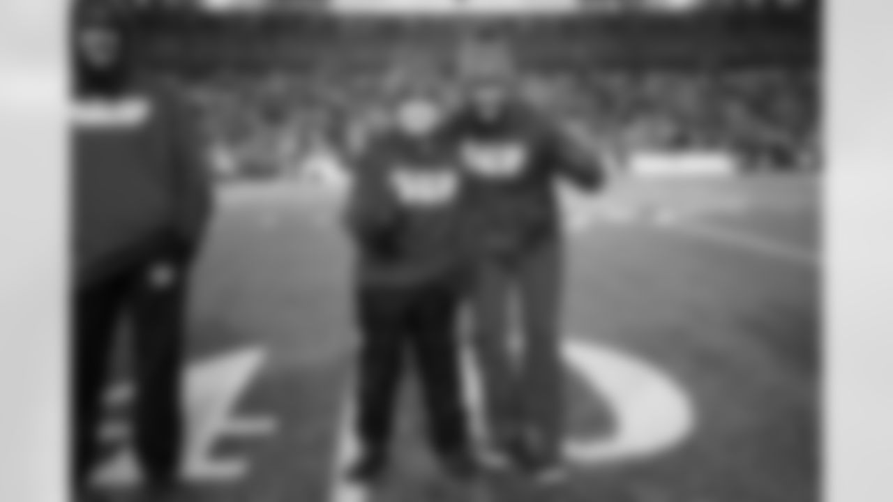 Buffalo Bills vs Philadelphia Eagles, Regular Season, December 28, 2025 at Highmark Stadium.