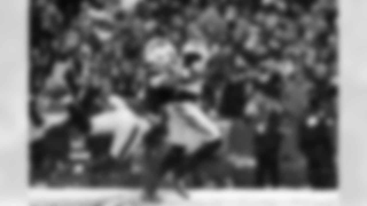 Buffalo Bills vs Cincinnati Bengals, Regular Season, December 07, 2025 at Highmark Stadium.