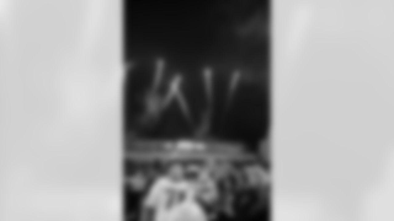 Buffalo Bills vs New York Jets, Regular Season, January 04, 2026 at Highmark Stadium.