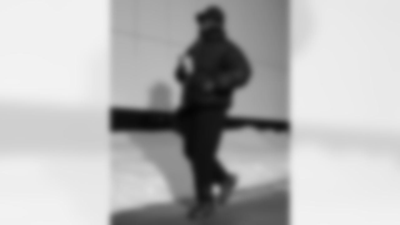 Buffalo Bills vs New York Jets, Regular Season, January 04, 2026 at Highmark Stadium.