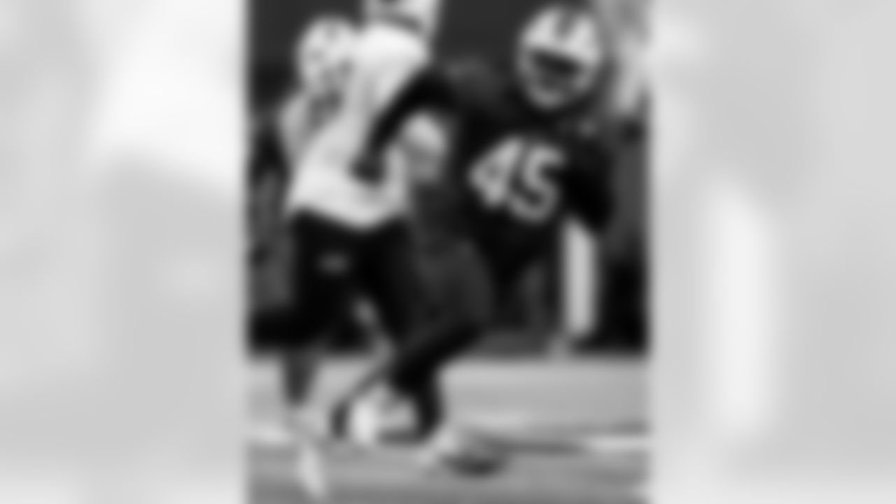 Shaq Thompson (45). Buffalo Bills Week 16 Practice, December 18, 2025 at Buffalo Bills Training Center.