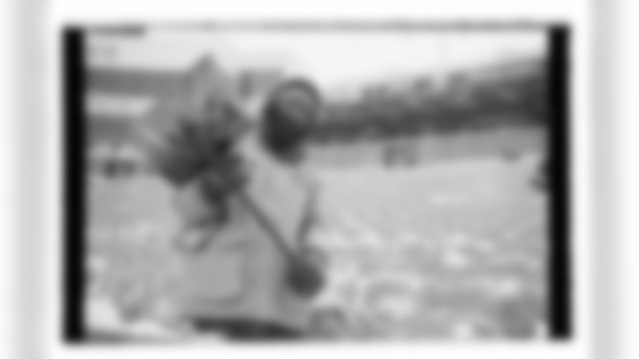 Buffalo Bills vs New York Jets, Regular Season, January 04, 2026 at Highmark Stadium.