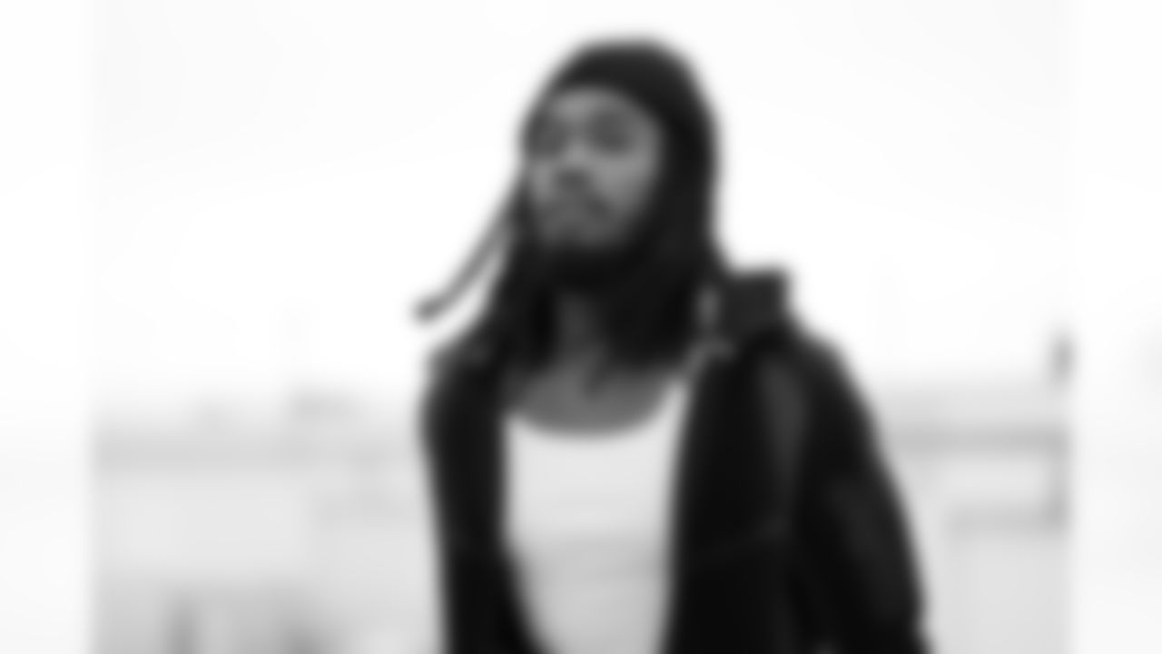 James Cook (4). Buffalo Bills travel to Cleveland, December 20, 2025 at Buffalo Niagara International Airport.