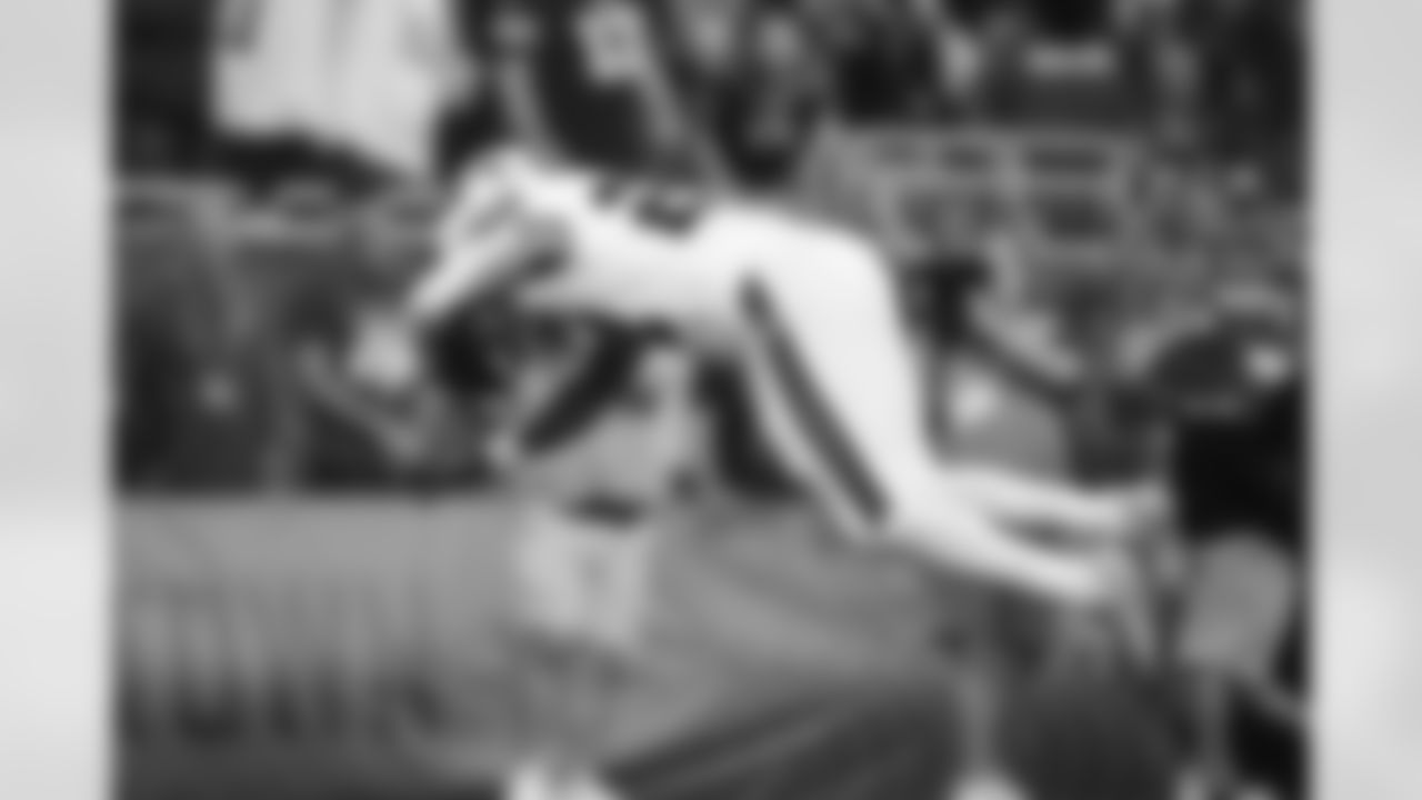 Houston Texans vs Buffalo Bills, Regular Season, November 20, 2025 at NRG Stadium.