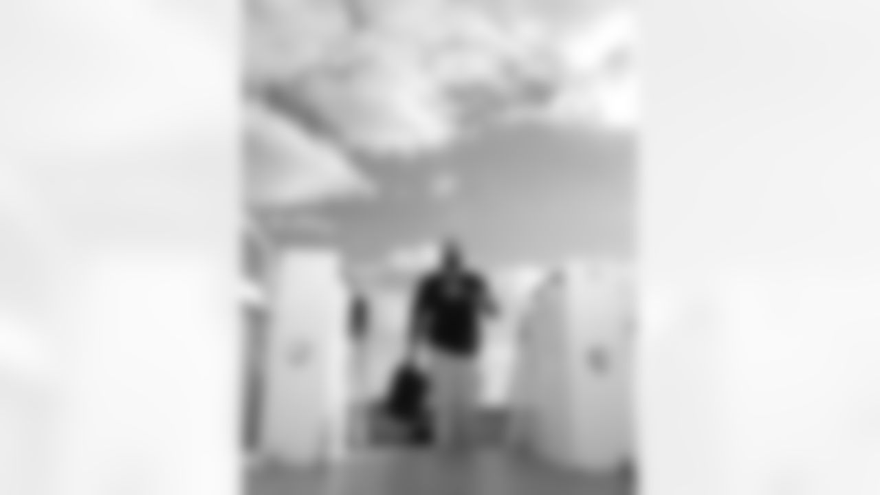 DaQuan Jones (92). Buffalo Bills Travel to Houston, November 19, 2025 at Buffalo Niagara International Airport.