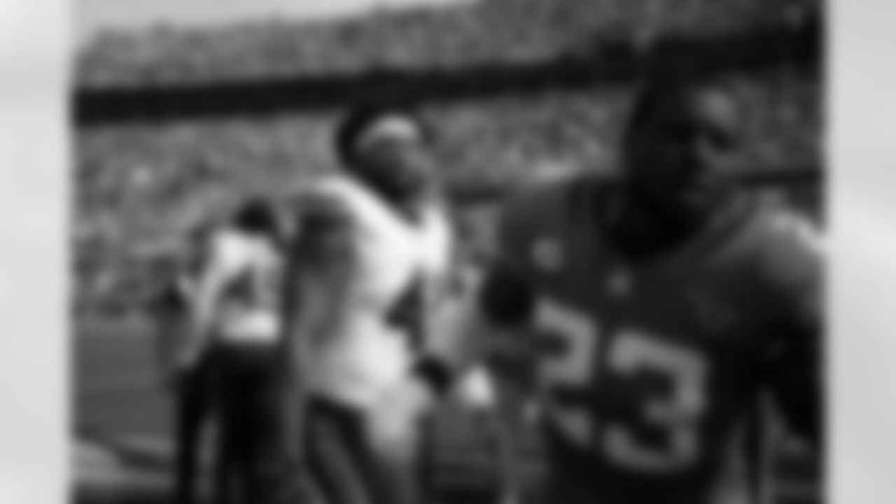 Buffalo Bills vs Jacksonville Jaguars, Wild Card Weekend, January 11, 2026 at EverBank Stadium.