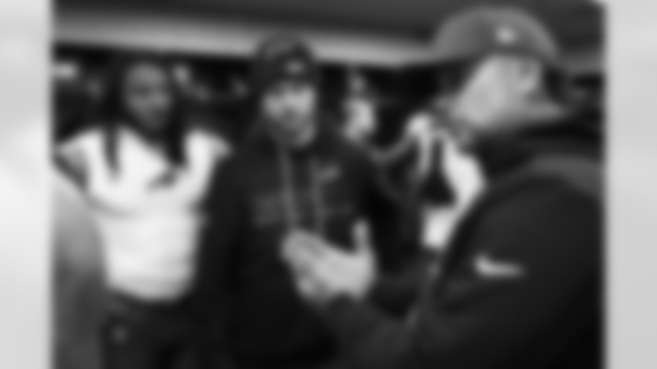 New England Patriots vs Buffalo Bills, Regular Season, December 14, 2025 at Gillette Stadium.