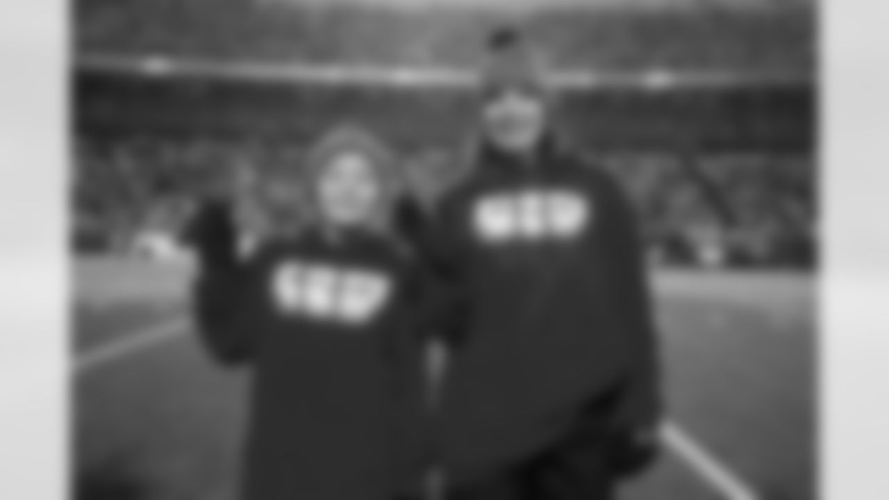 Buffalo Bills vs Philadelphia Eagles, Regular Season, December 28, 2025 at Highmark Stadium.