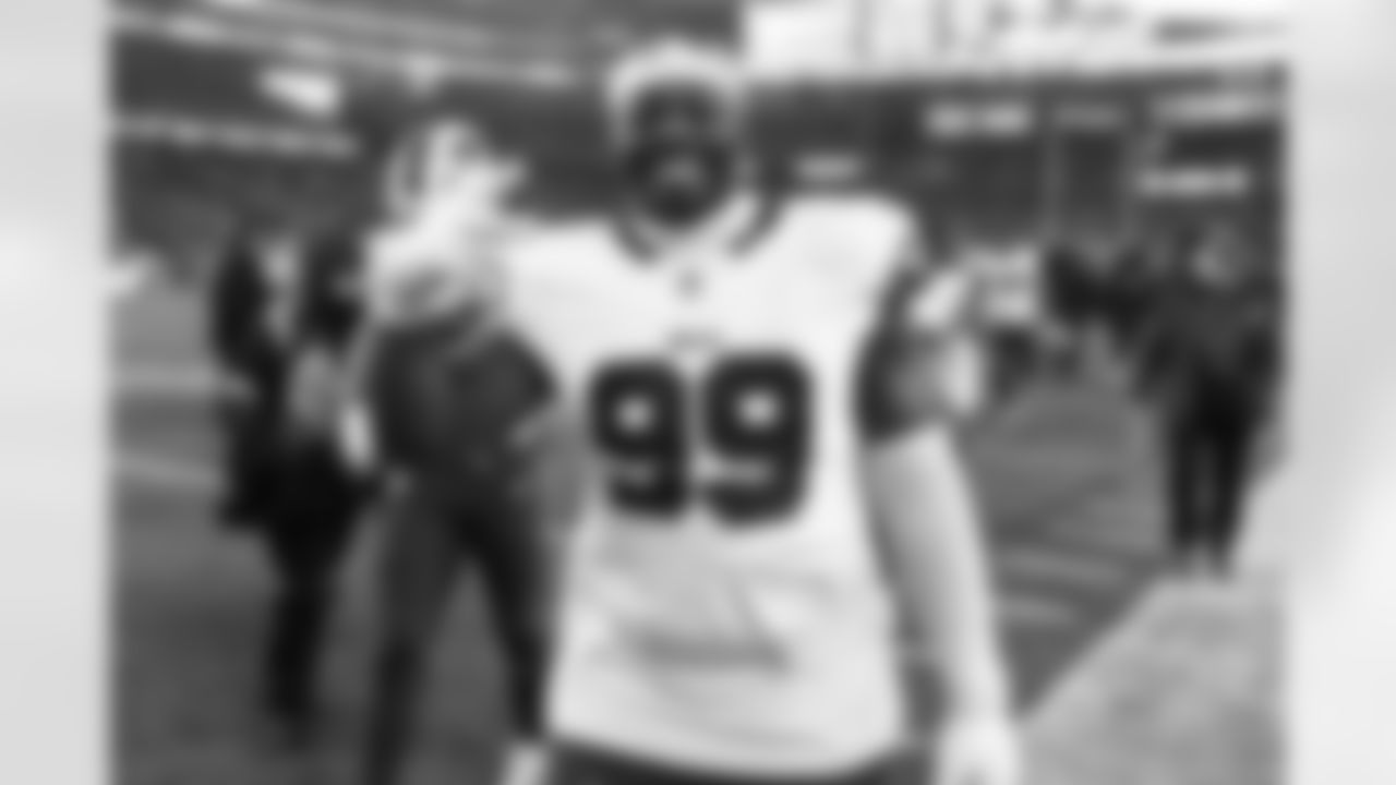 New England Patriots vs Buffalo Bills, Regular Season, December 14, 2025 at Gillette Stadium.