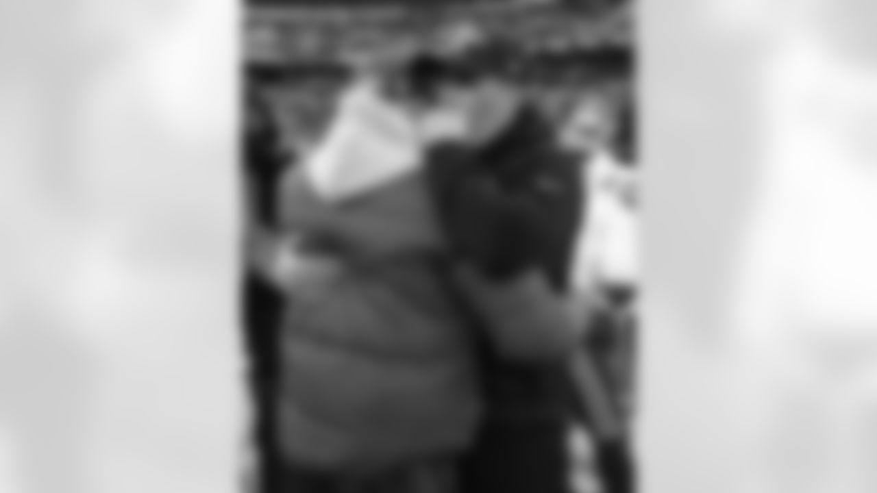 Cleveland Browns vs Buffalo Bills, Regular Season, December 21, 2025 at Huntington Bank Field.