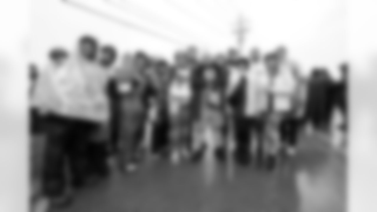 Buffalo Bills vs Philadelphia Eagles, Regular Season, December 28, 2025 at Highmark Stadium.