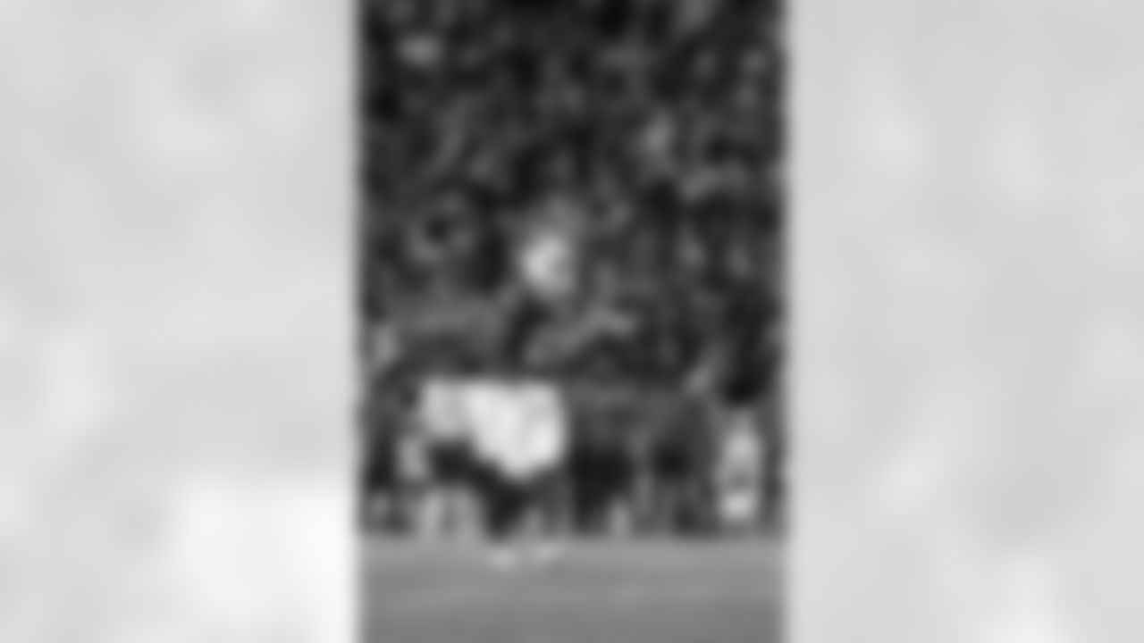 Buffalo Bills vs Kansas City Chiefs, Regular Season, November 02, 2025 at Highmark Stadium.