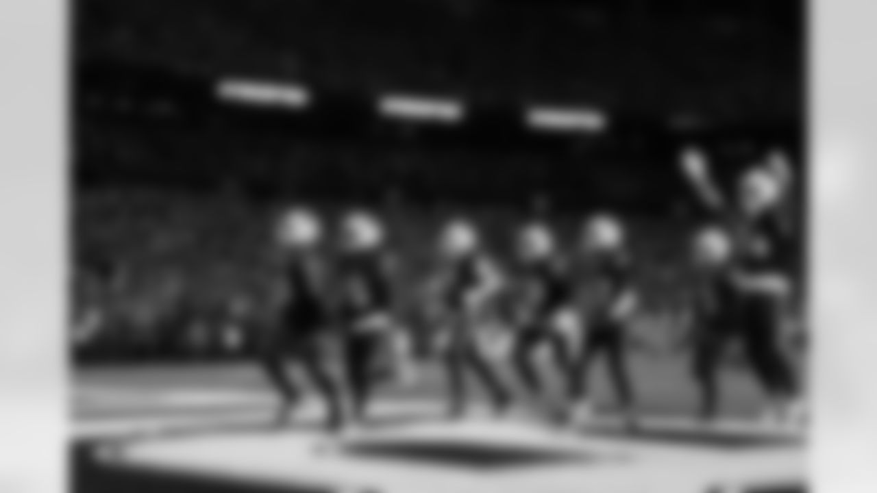 Buffalo Bills vs Miami Dolphins, Regular Season, September 18, 2025 at Highmark Stadium.